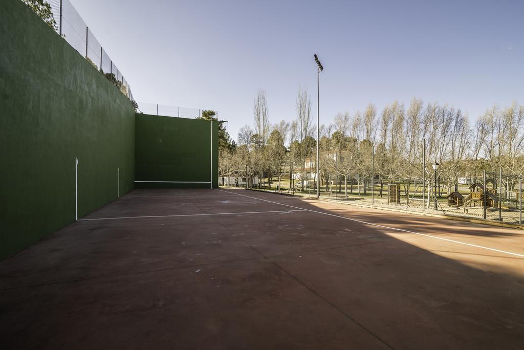 Camping Caravaning Cuenca クエンカ エクステリア 写真